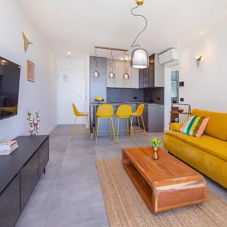 Lalaa Апартаменты *